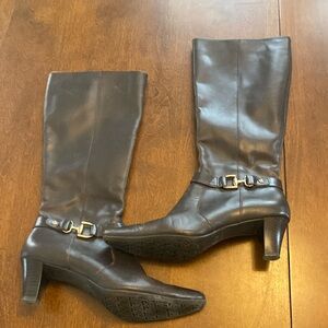 Anne Klein, faux leather brown boots size 8